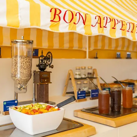 Meininger Porte De Vincennes מלון