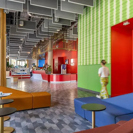 Meininger Porte De Vincennes מלון פריז